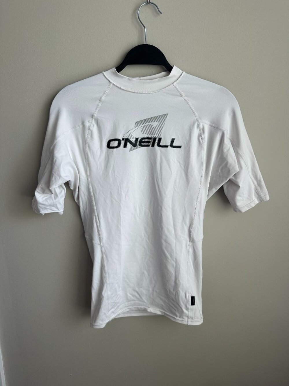 O’Neill Men’s Activewear Performance Workout Shirt - Large